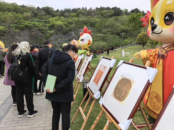 “全民閱讀活動周”暨“我愛我家 耕讀盱眙”親子閱讀行動2.png