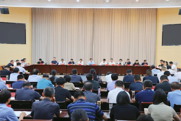 20260606全縣項目攻堅推進會議召開.jpg